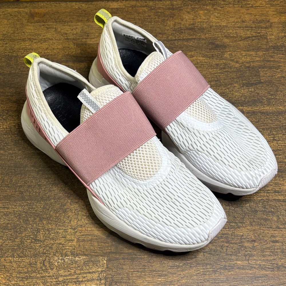 Sorel Women's White & Pink Kinetic Impact Strap Sneakers